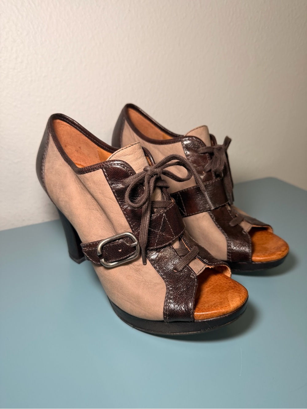 Naya Two-Tone Brown and Tan Lace-Up Peep-Toe Heels - Size 8